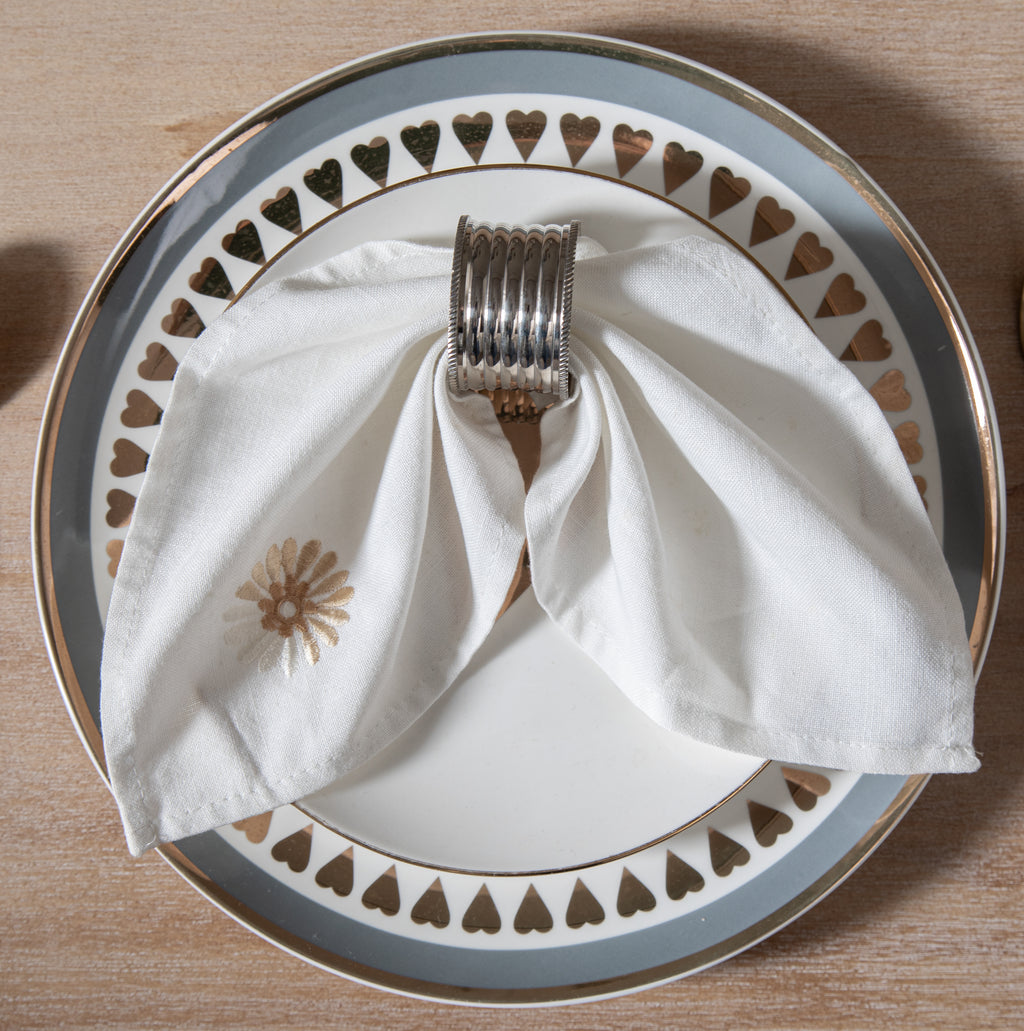 Ribbed Metal Napkin Rings – Classic Profile