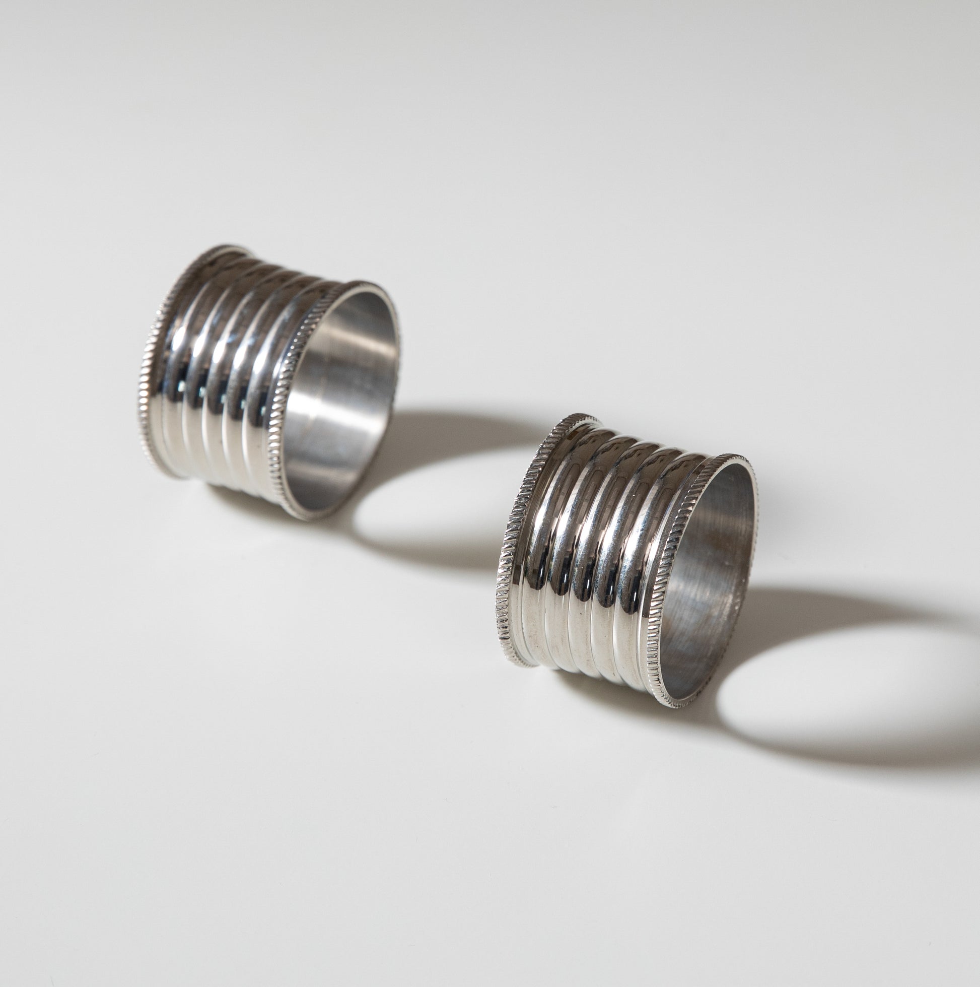 Ribbed Metal Napkin Rings – Classic Profile