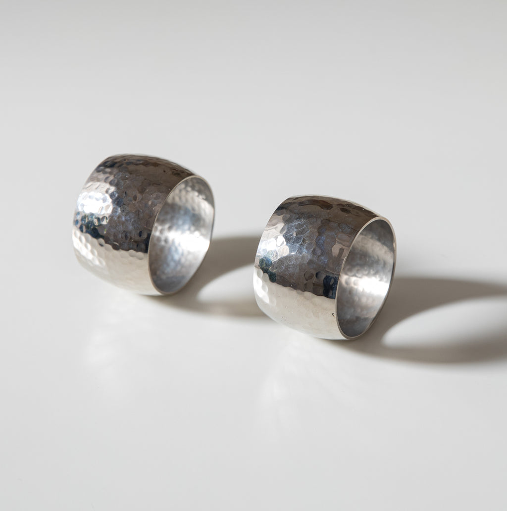 Hammered Metal Napkin Rings – Sculptural Finish