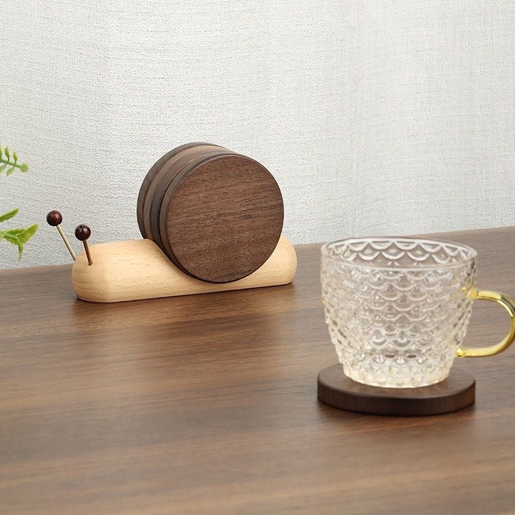 Creative Snail Solid Wood Coaster Set