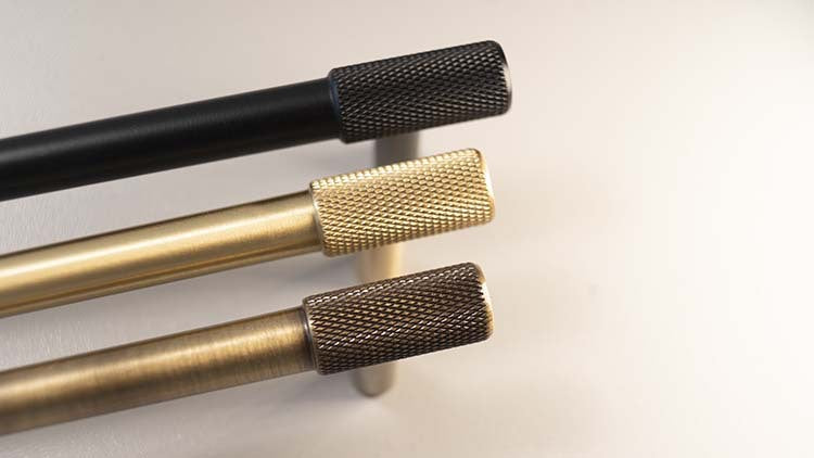 Ins brass handle