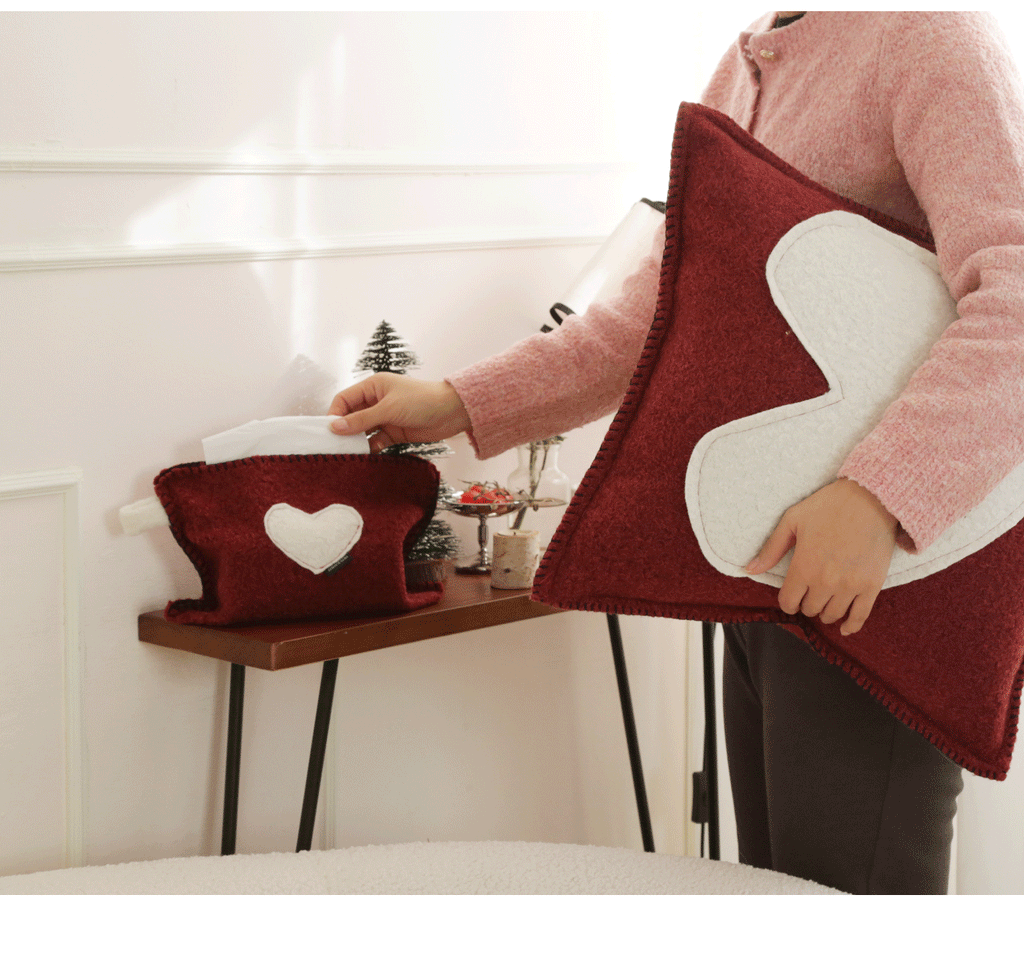 Fuzzy Heart-Shaped Tissue Box Cover - Red & White Color Options