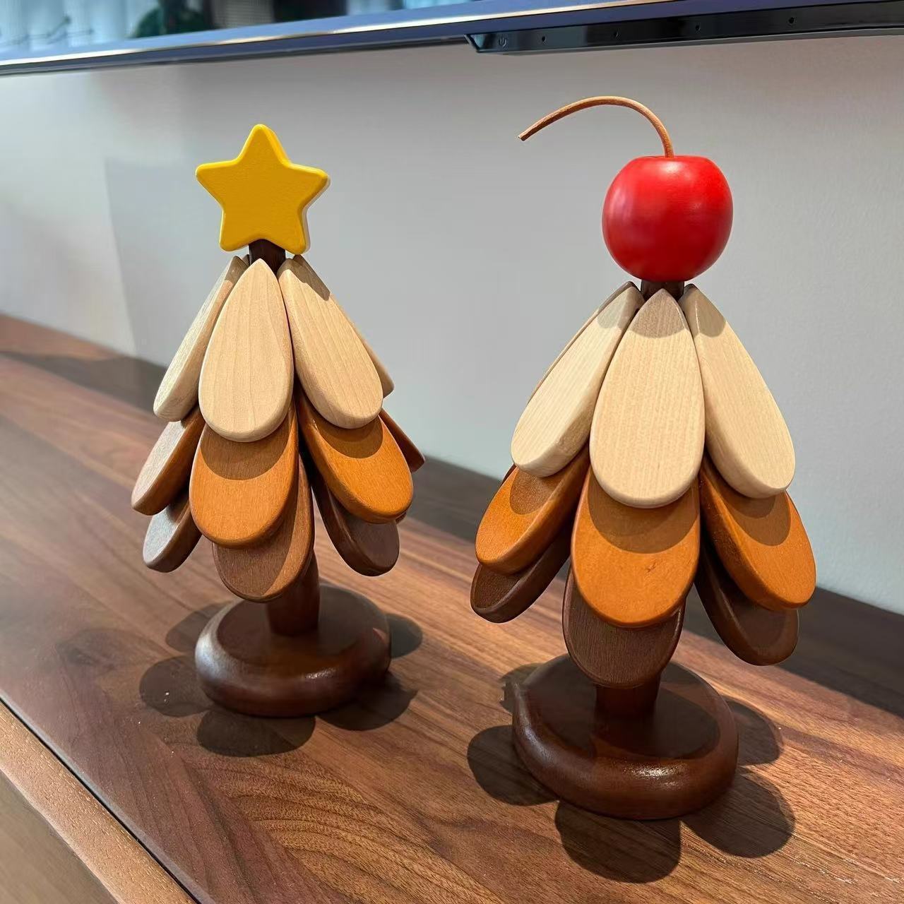 Christmas tree insulation pad