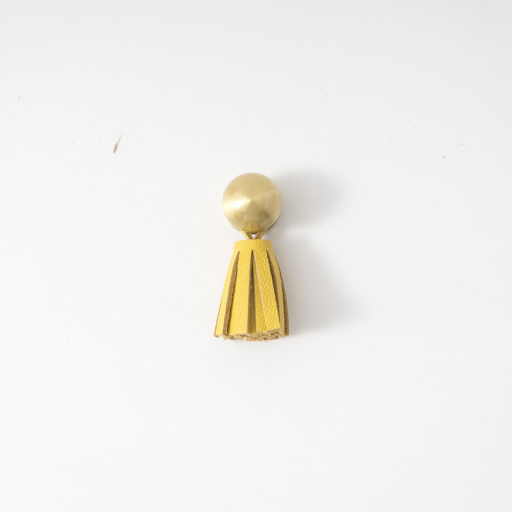 Ins brass tassel handle
