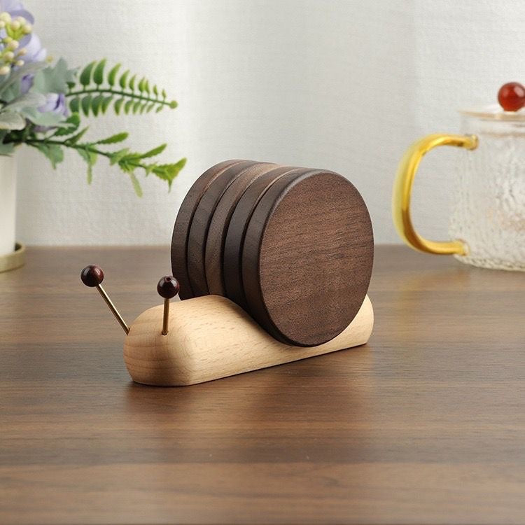 Creative Snail Solid Wood Coaster Set