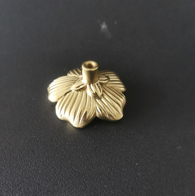 Brass forged plum blossom handle