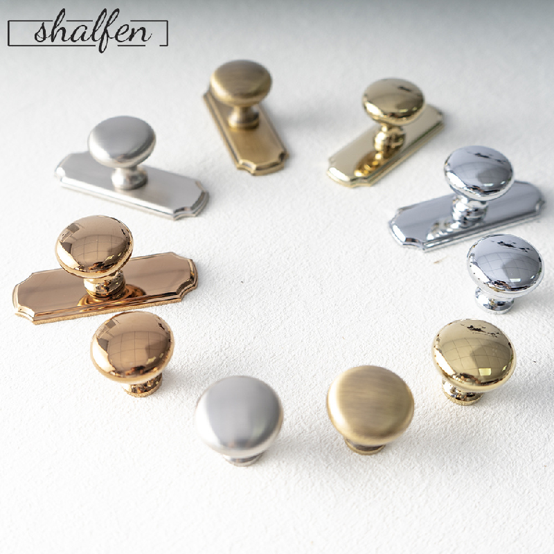 Simple brass handle